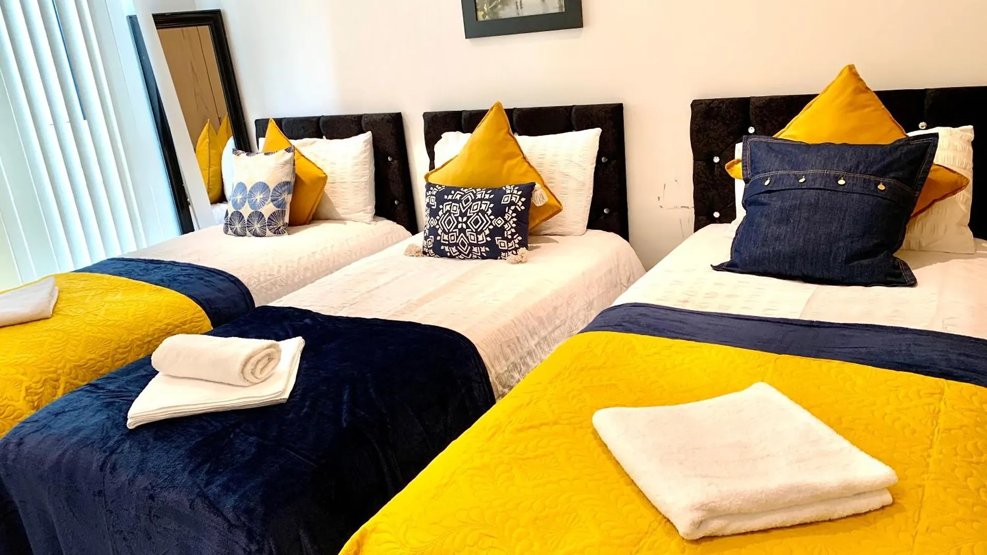 Modern London Excel 2 Bedrooms 2 Bathrooms, Parking, Kitchen, Lounge, Balcony Apartment 0*,  Großbritannien