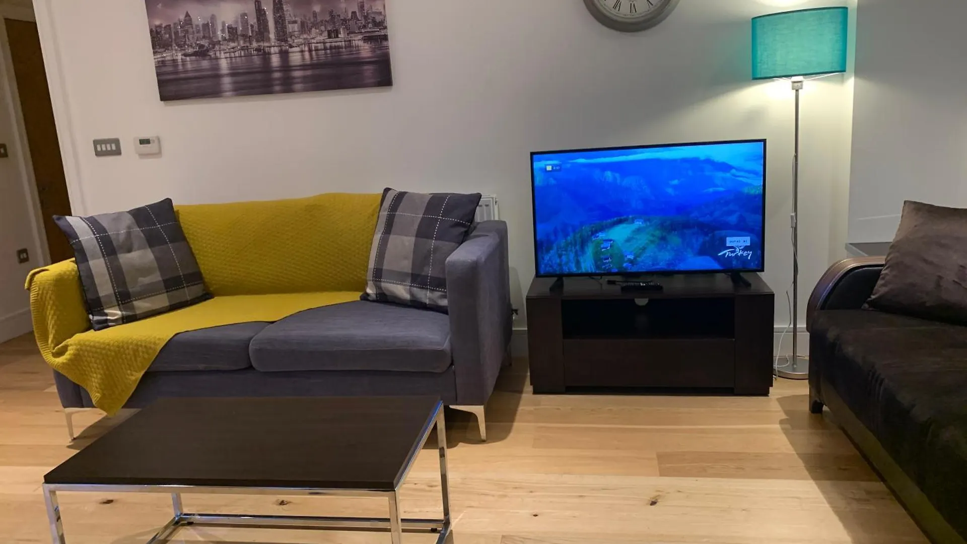 Modern London Excel 2 Bedrooms 2 Bathrooms, Parking, Kitchen, Lounge, Balcony Apartment Großbritannien