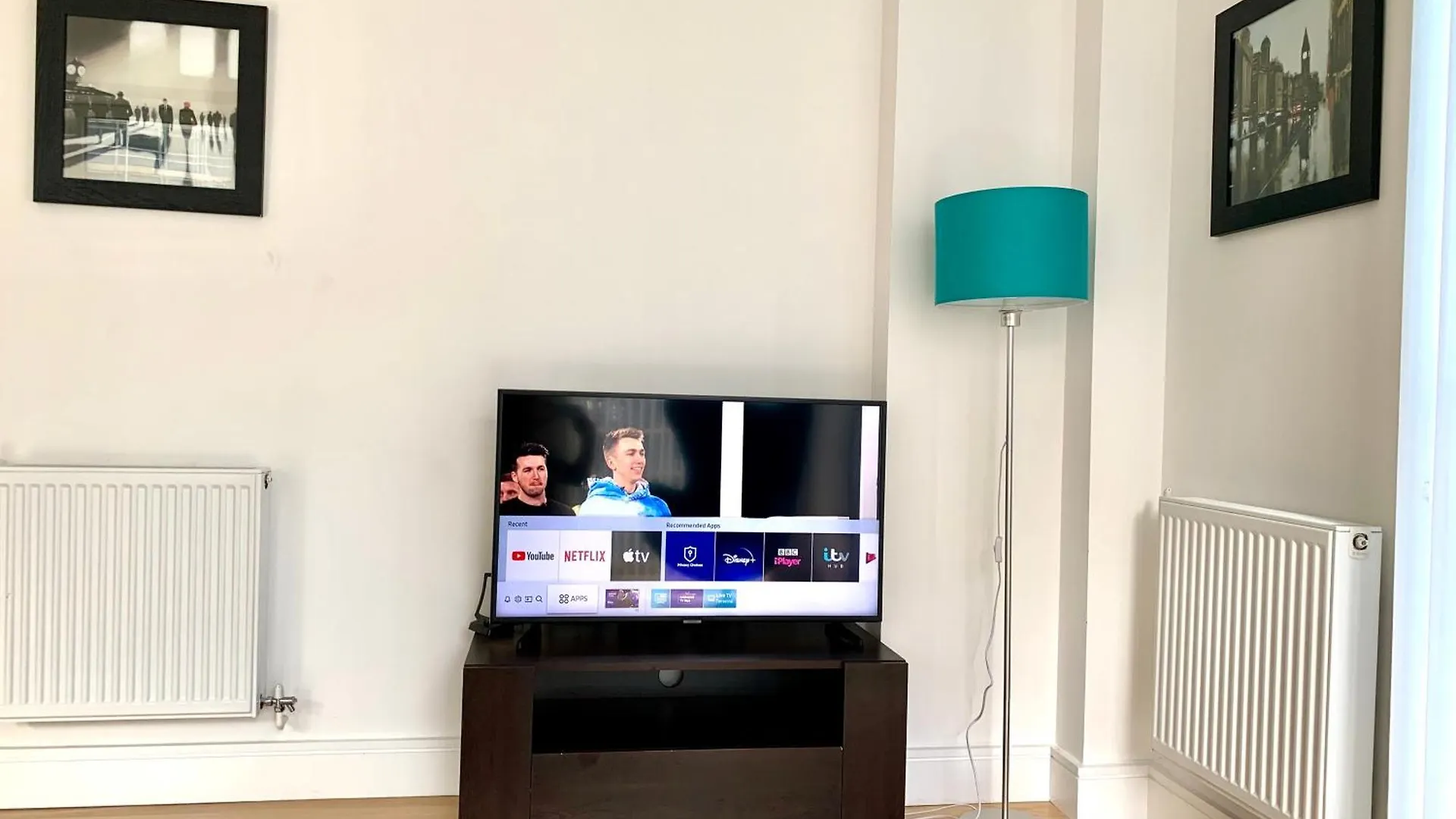 Modern London Excel 2 Bedrooms 2 Bathrooms, Parking, Kitchen, Lounge, Balcony Apartment Großbritannien